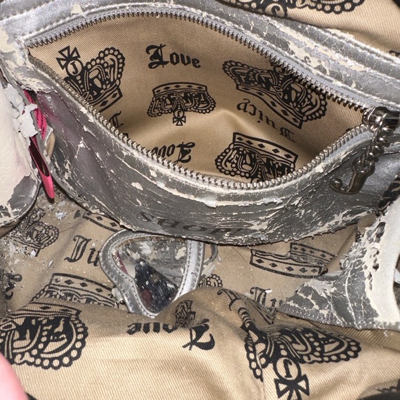 Juicy Couture Black daydreamer Bag with Ornate Emblem - Picture 11 of 12